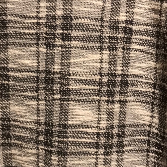 New LOFT Top - Picture 2 of 7